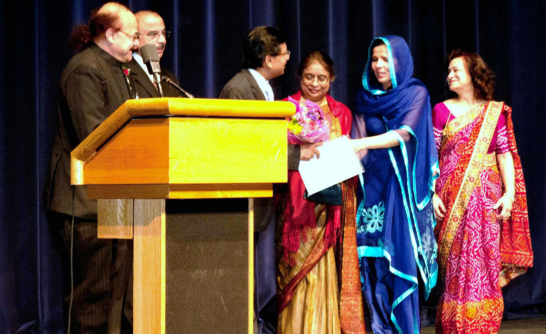 Click to enlarge / resize